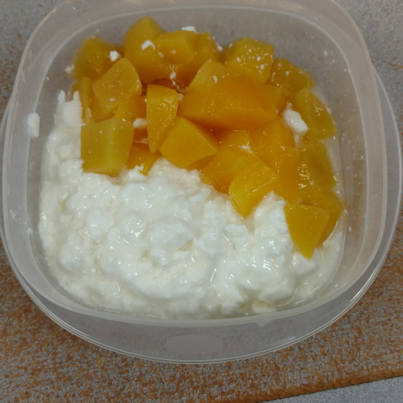 Quick Snack Peaches And Cottage Cheese Life Beyond Bariatric